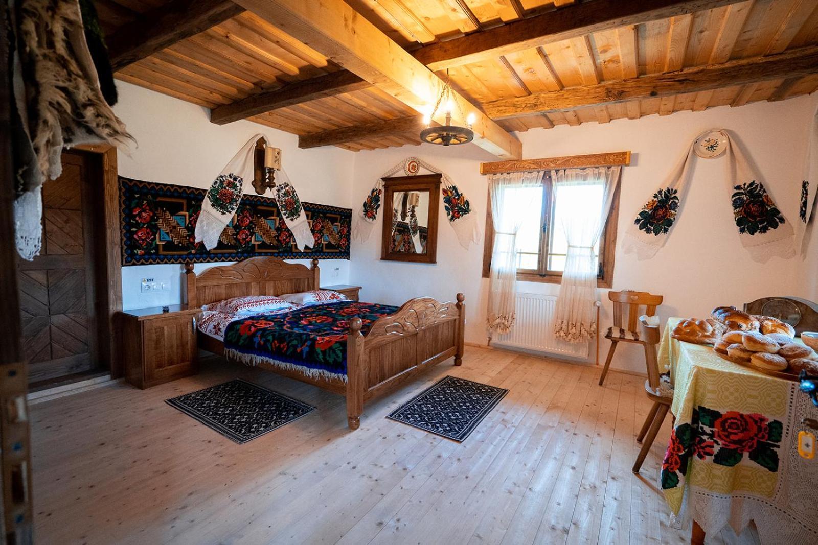 Casa Veche Breb Hotel Room photo