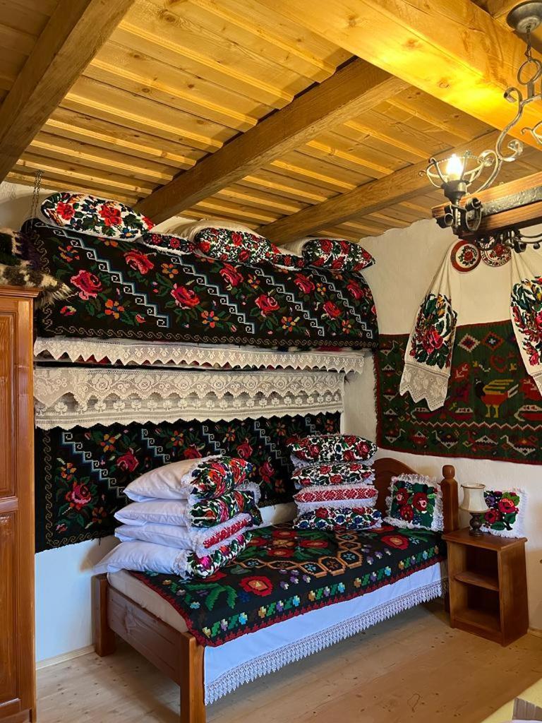 Casa Veche Breb Hotel Room photo